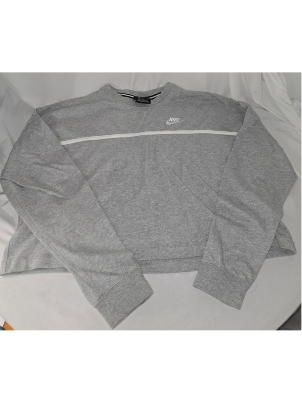 Nike Cropped Crew Neck Swoosh Jersey Top Size Medium Gray White